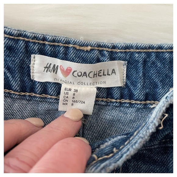 H&M Coachella High Waisted Boho Jean Shorts - Picture 8 of 9